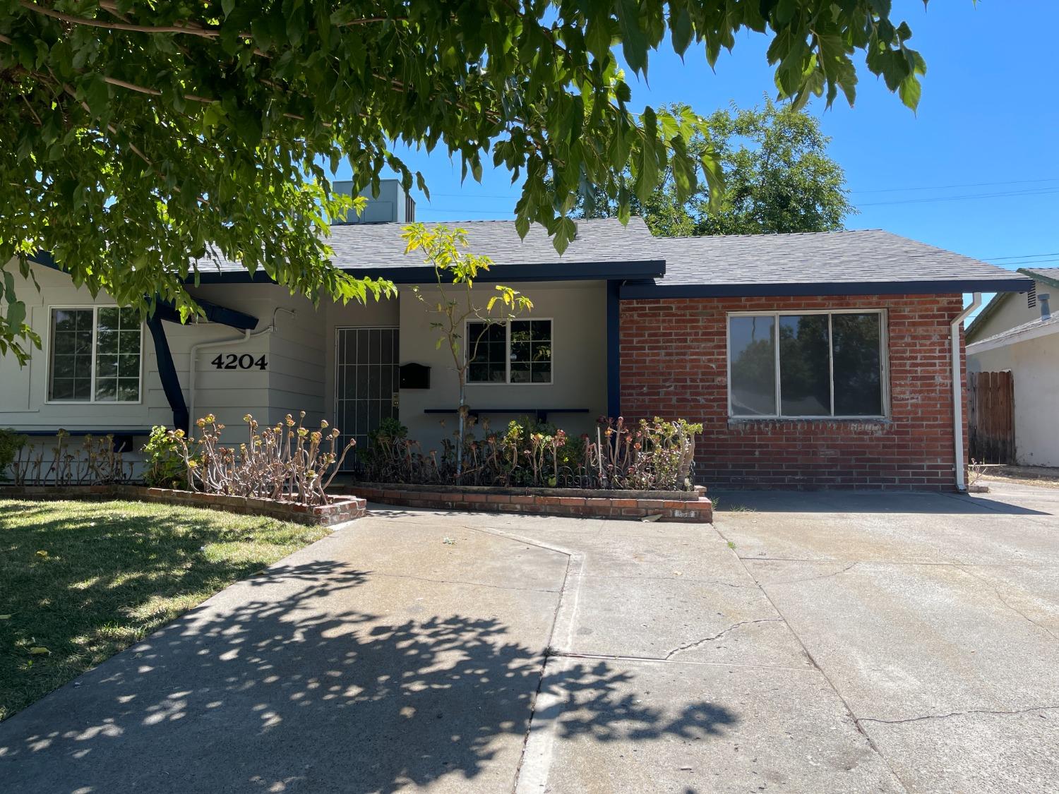 Photo of 4204 Gothberg Ave in North Highlands, CA