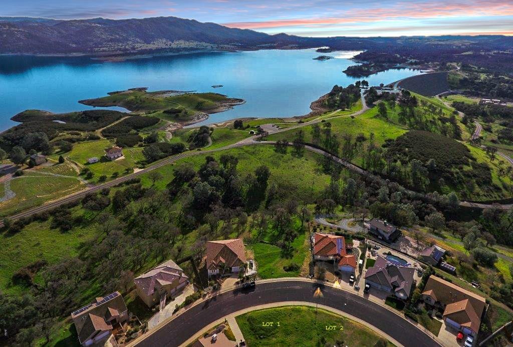 Photo of 1092 Paradise Peak Rd in Valley Springs, CA