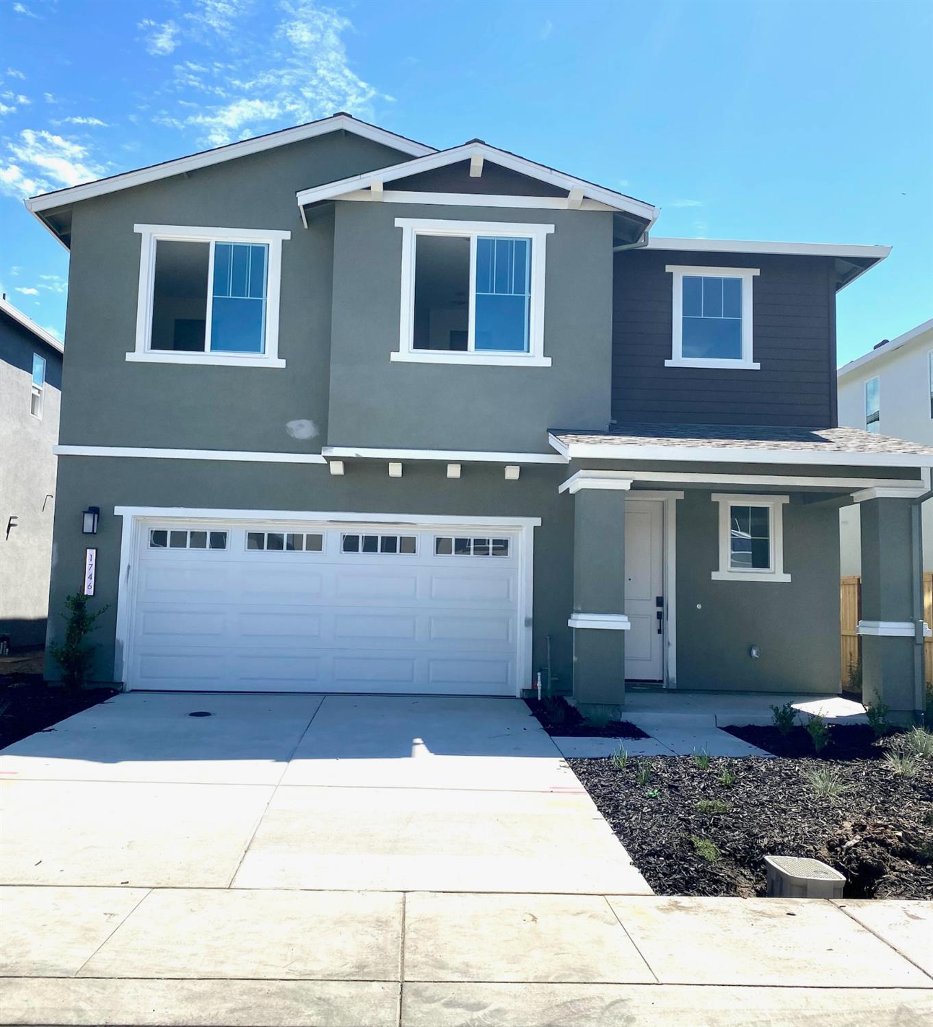 Detail Gallery Image 1 of 1 For 1746 N Flaxen Court Ctr, Manteca,  CA 95337 - 3 Beds | 2/1 Baths