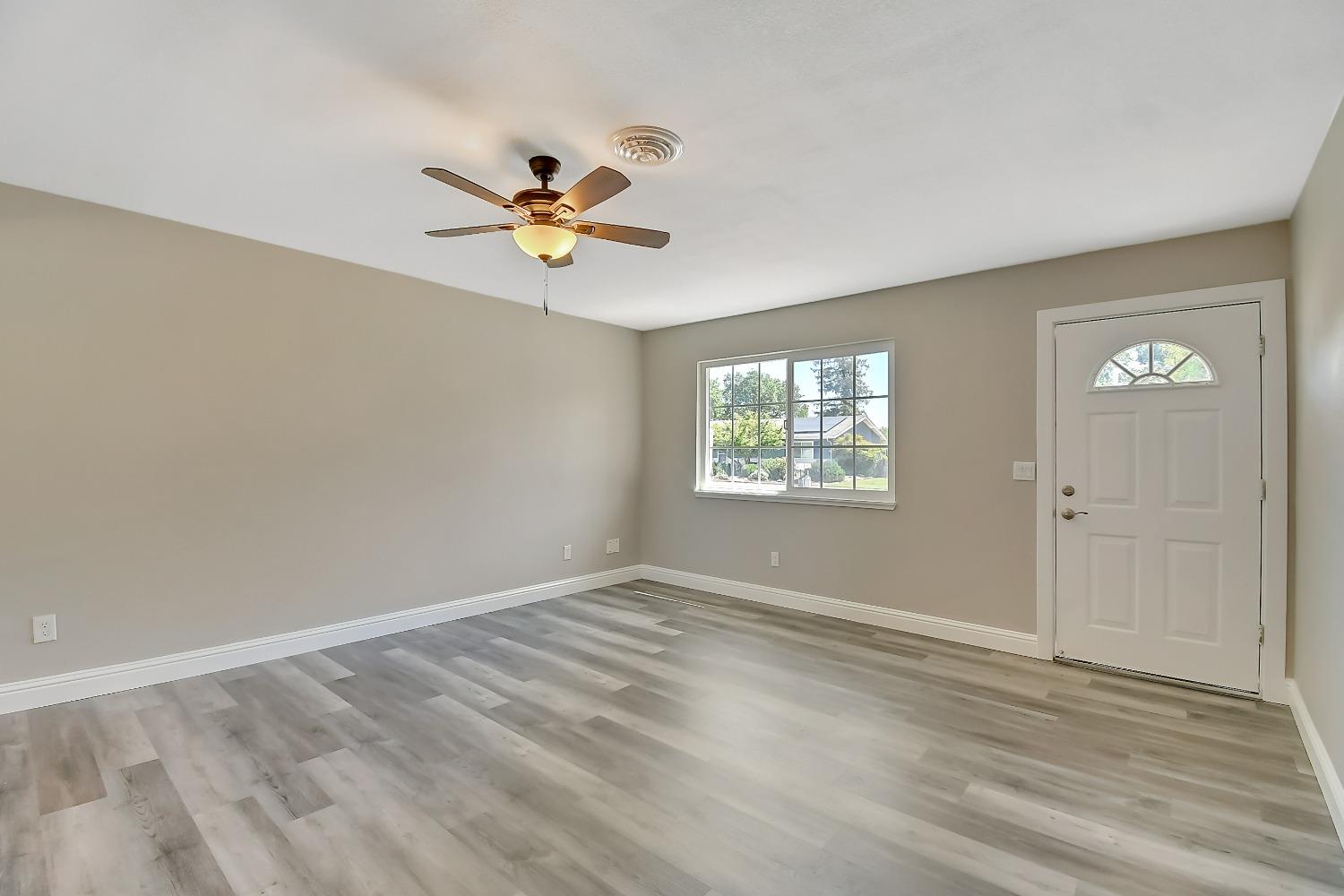 Detail Gallery Image 12 of 41 For 81 Hollis Ln, Gridley,  CA 95948 - 3 Beds | 2 Baths