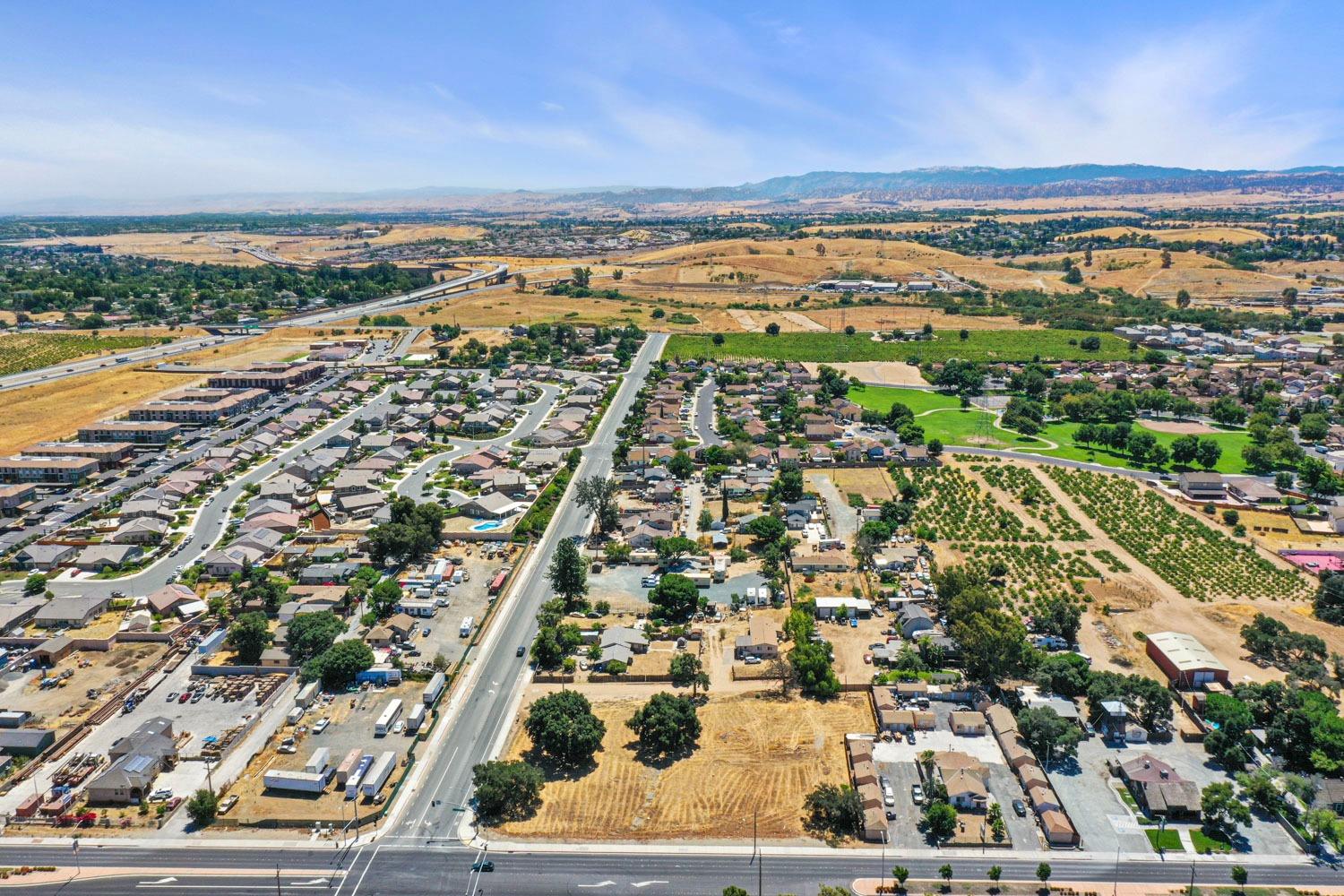 E 18th Street, Antioch, California image 18