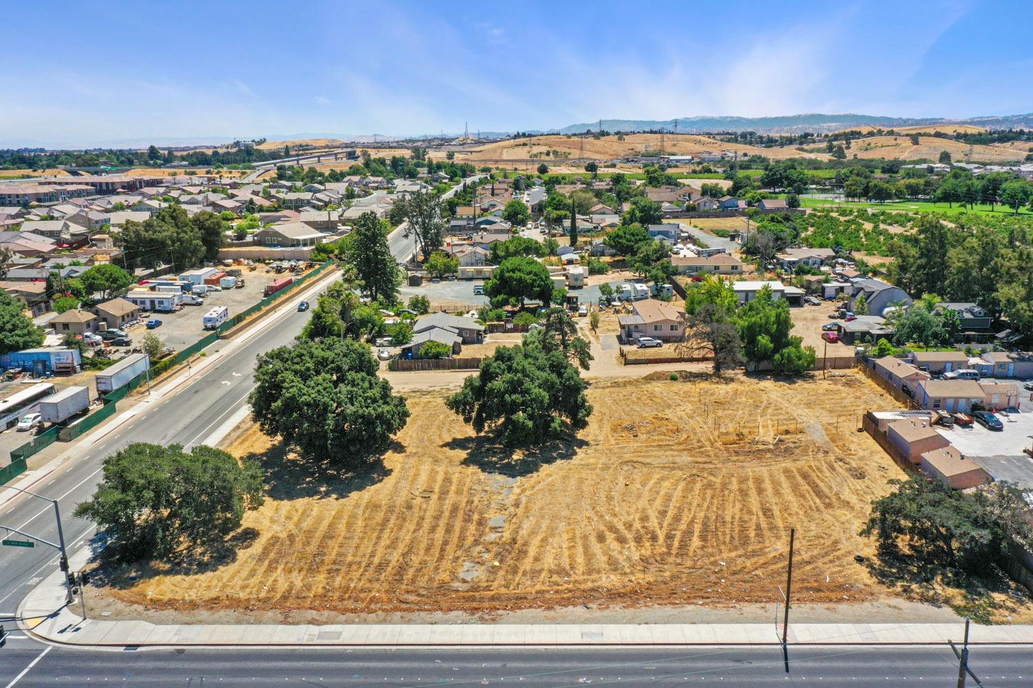 E 18th Street, Antioch, California image 16