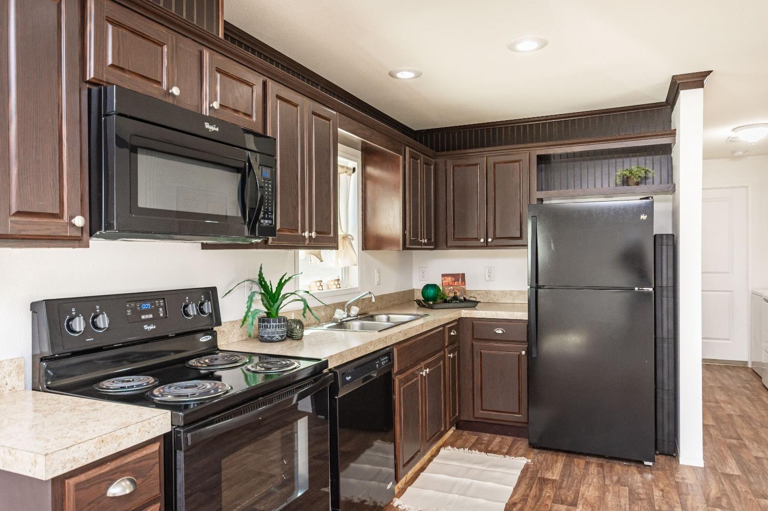 Photo of 3156 Esplanade #288 in Chico, CA