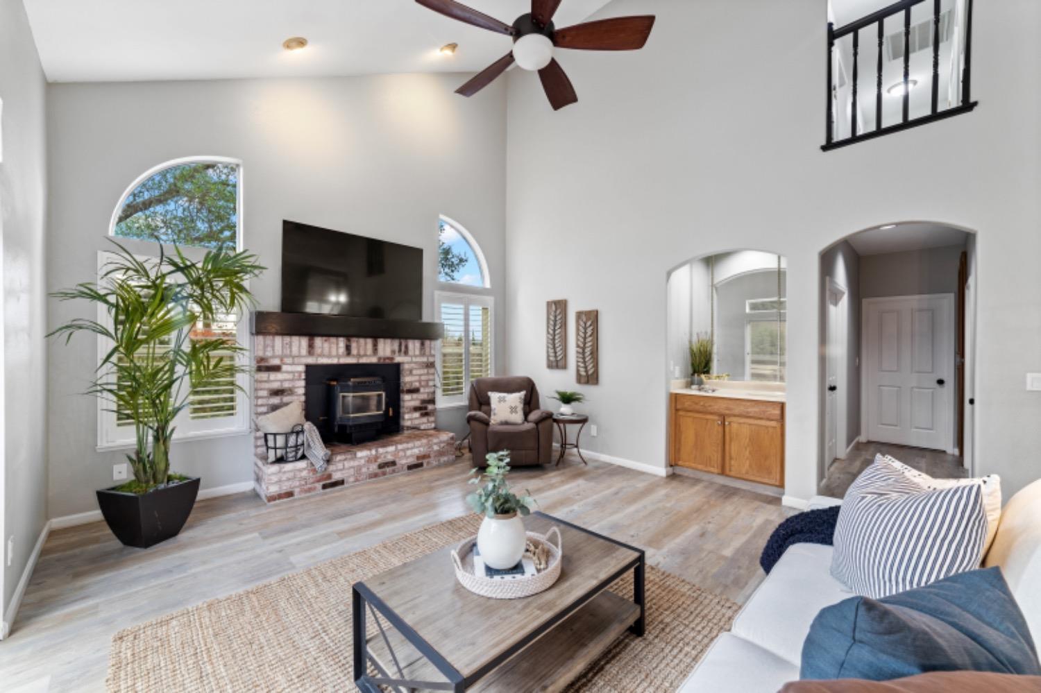 Photo of 2561 Solano Rd in Cameron Park, CA