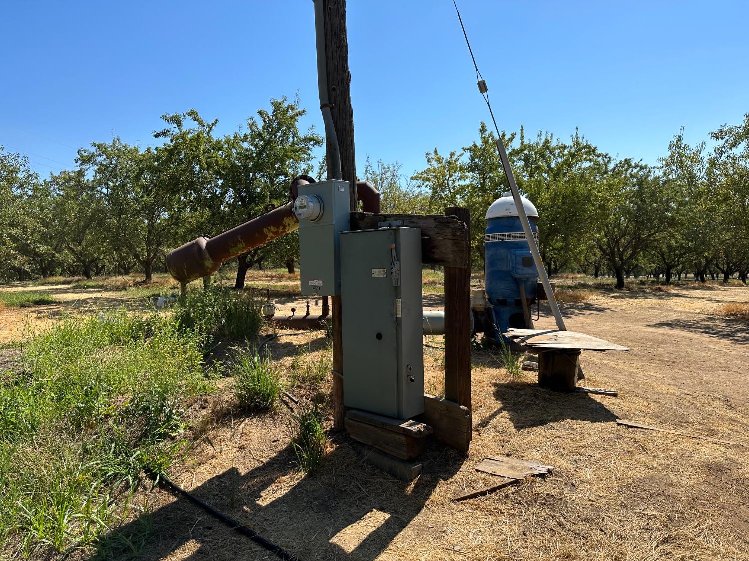 Youd Road, Winton, California image 9