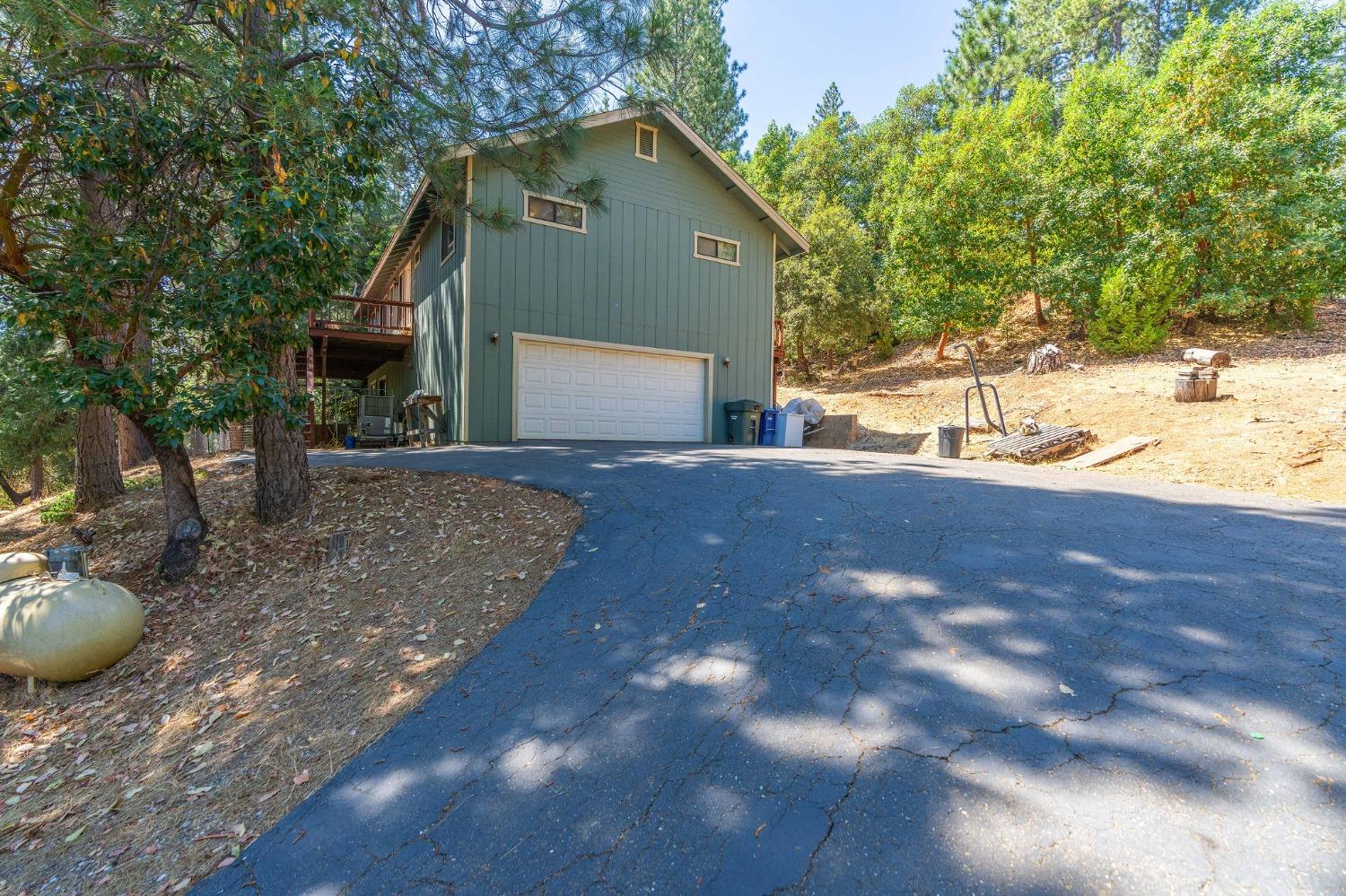 Photo of 27349 Cedar Bow Ct in Pioneer, CA