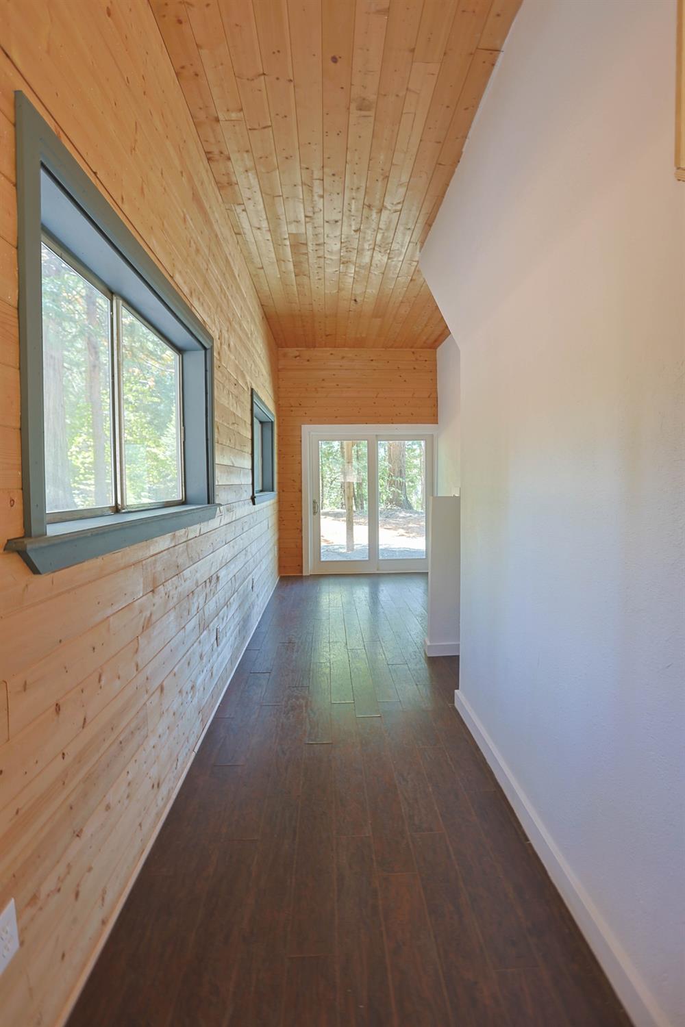 Detail Gallery Image 21 of 27 For 16868 Lowell Hill Rd, Nevada City,  CA 95959 - 3 Beds | 2 Baths