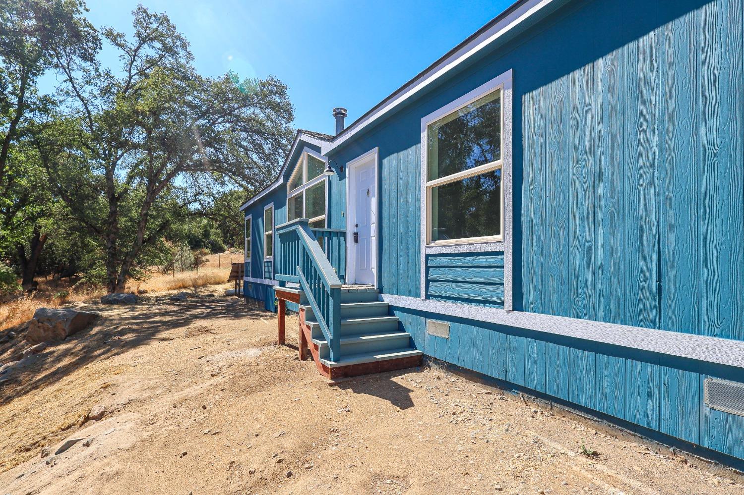 Owl Creek Road, Mariposa, California image 3