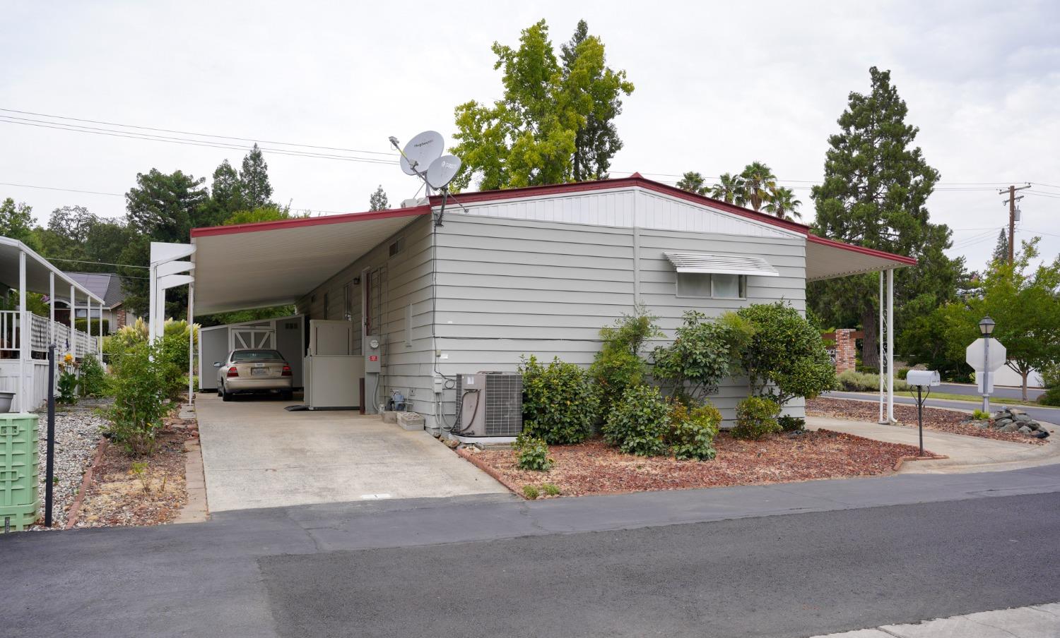 Photo of 6900 Almond Ave #1 in Orangevale, CA
