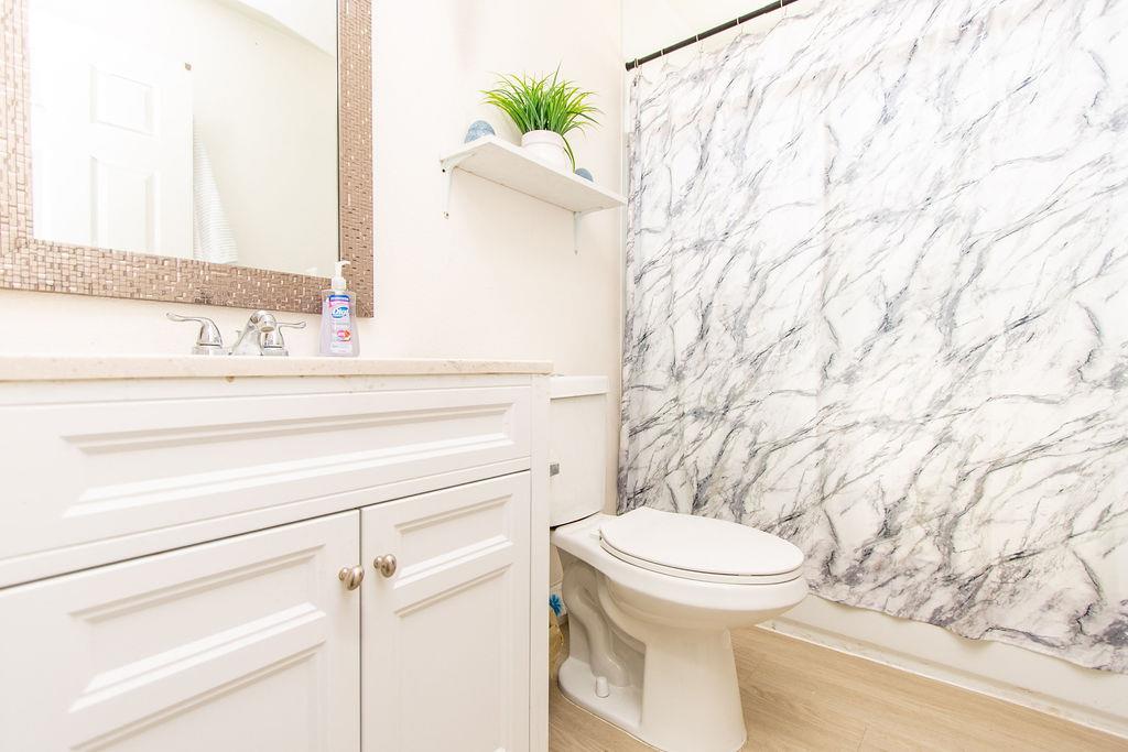 Detail Gallery Image 21 of 38 For 331 Holland Dr, Turlock,  CA 95380 - 5 Beds | 2/1 Baths
