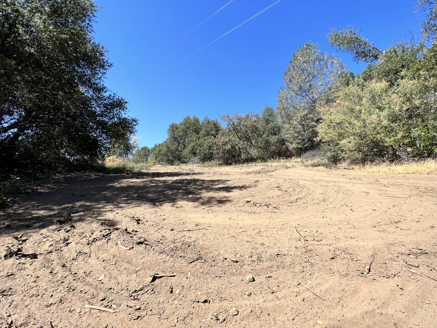 Cricket Hill Road, Mariposa, California image 38