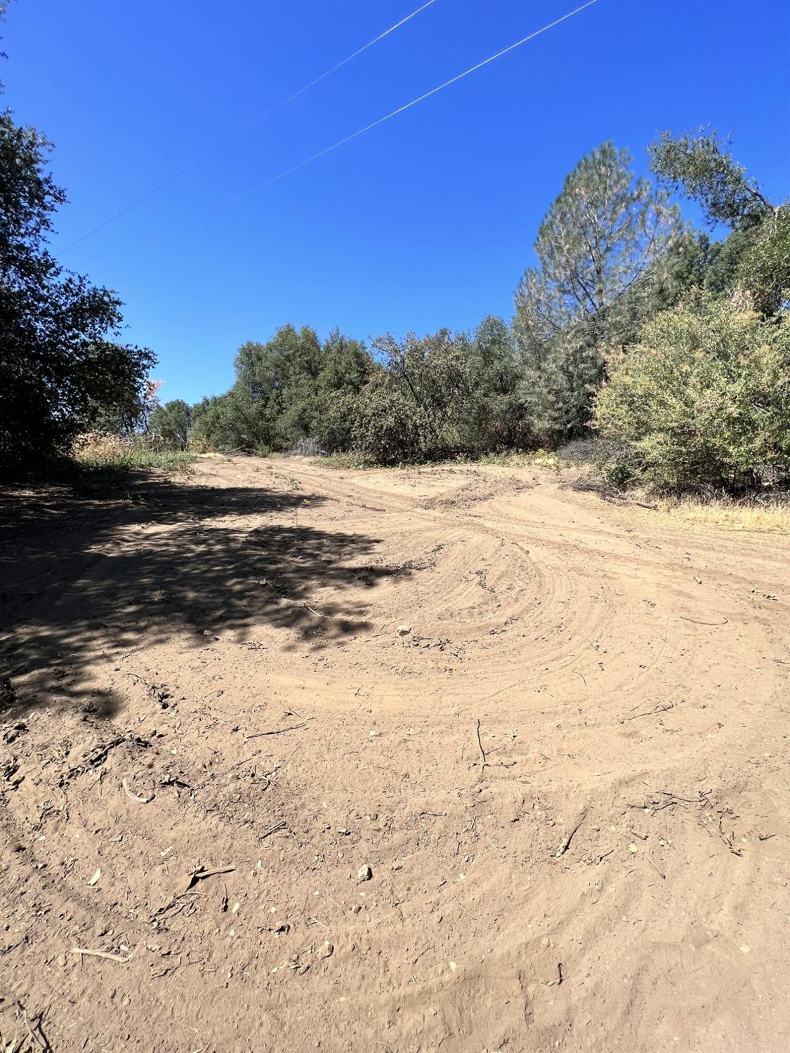 Cricket Hill Road, Mariposa, California image 39