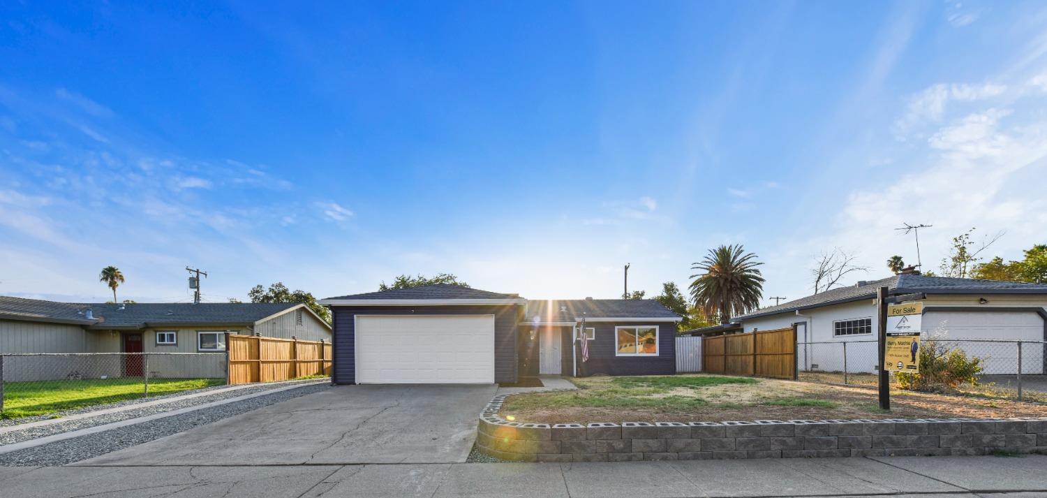 Photo of 6439 Randy St in Rio Linda, CA