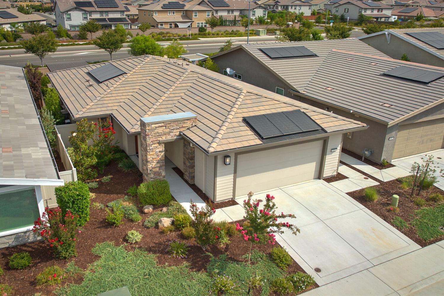 Photo of 4081 Afterlight Ln in Roseville, CA