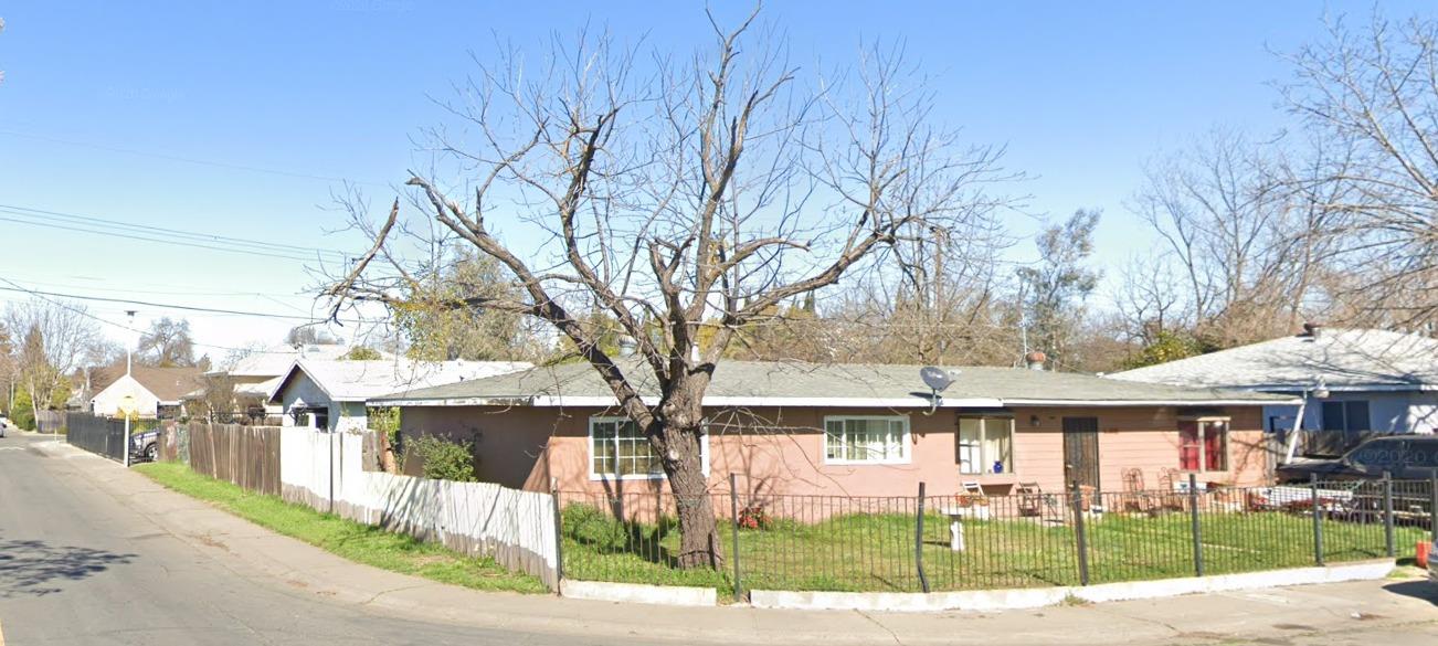 Photo of 2801 34th Ave in Sacramento, CA
