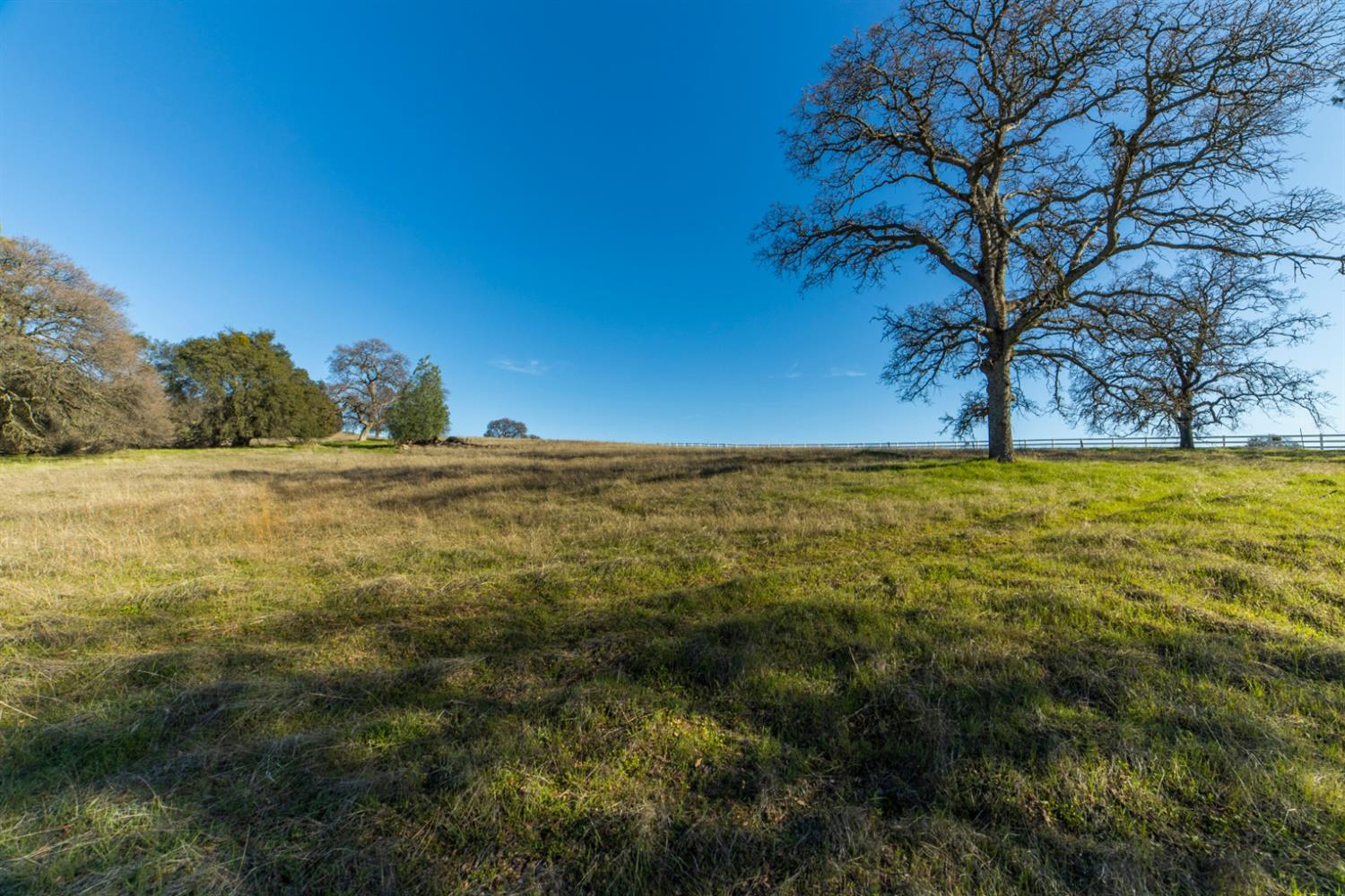 Detail Gallery Image 2 of 44 For 1667 via Veritas, El Dorado Hills,  CA 95762 - – Beds | – Baths