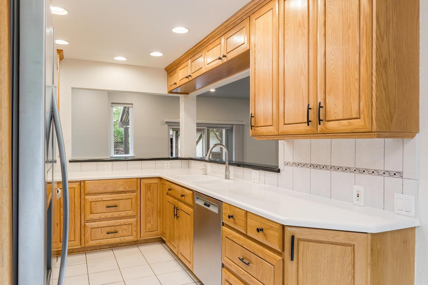 Photo #15: 223082113 Listing: Photo #15