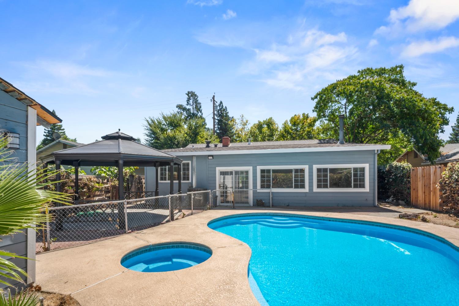 Photo of 419 Russell St in Winters, CA