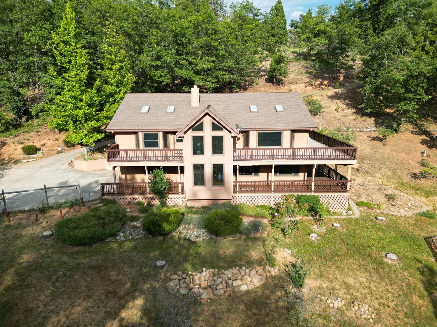 Photo of 15099 Havenhill Ct in Grass Valley, CA