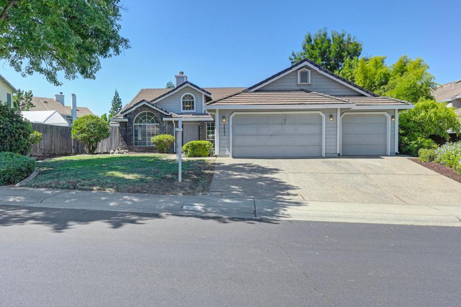 Photo of 5663 Montclair Cir in Rocklin, CA