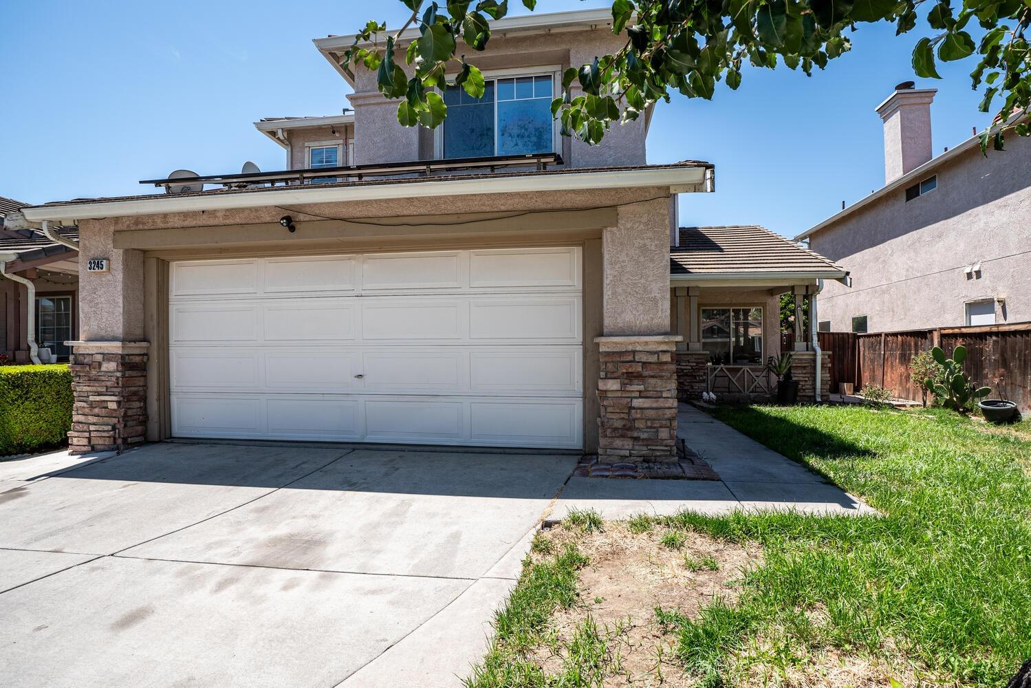 3245 Ernest Drive, Tracy, CA 95376