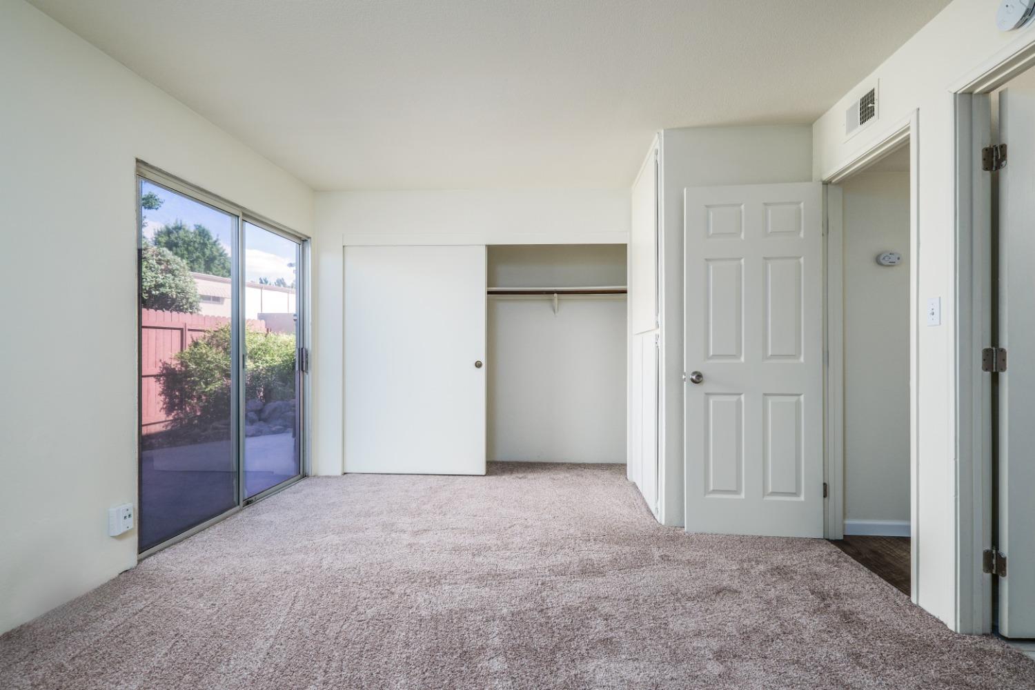 Photo #17: 223081347 Listing: Photo #17