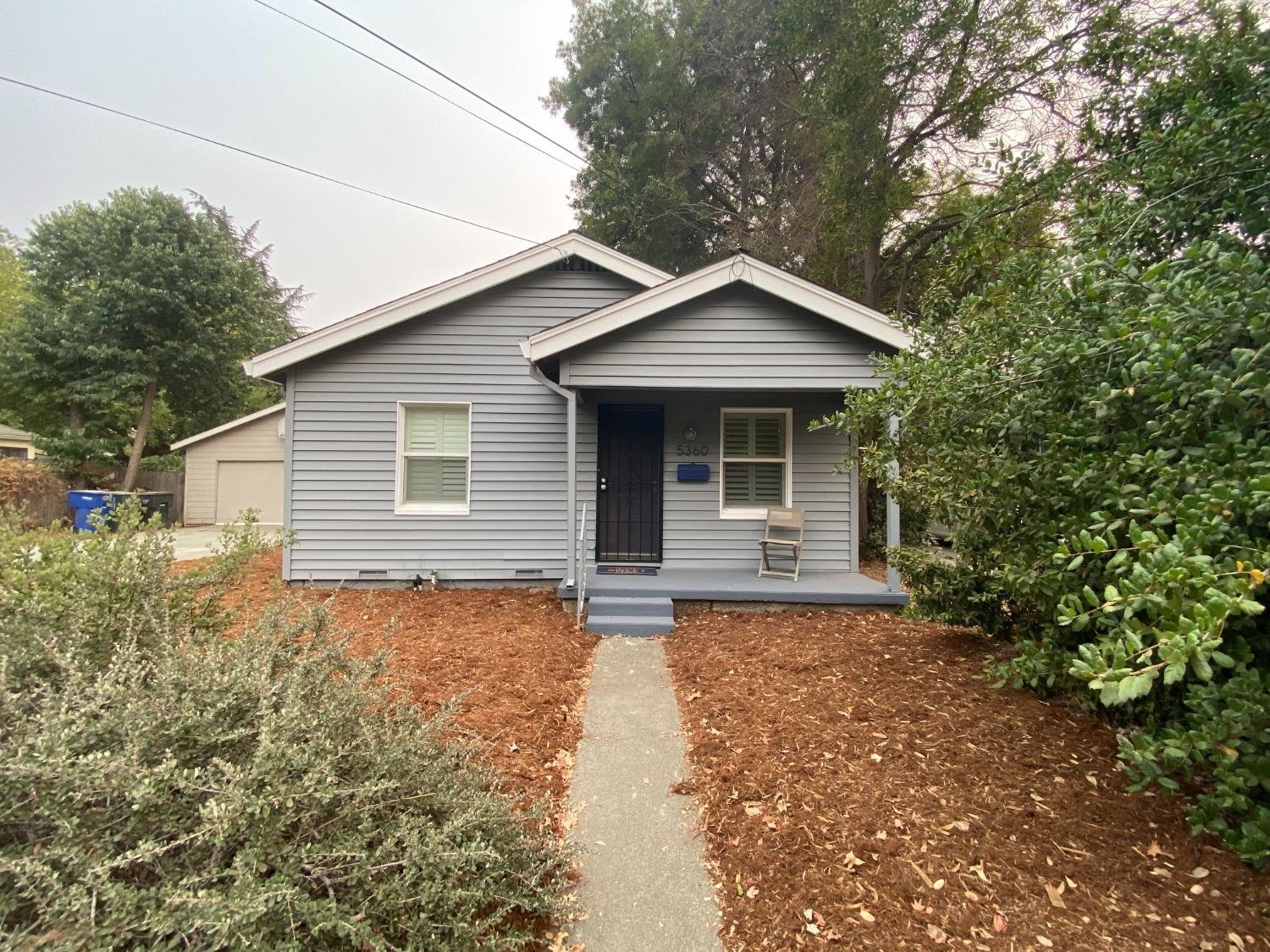 Photo of 5360 13th Ave in Sacramento, CA