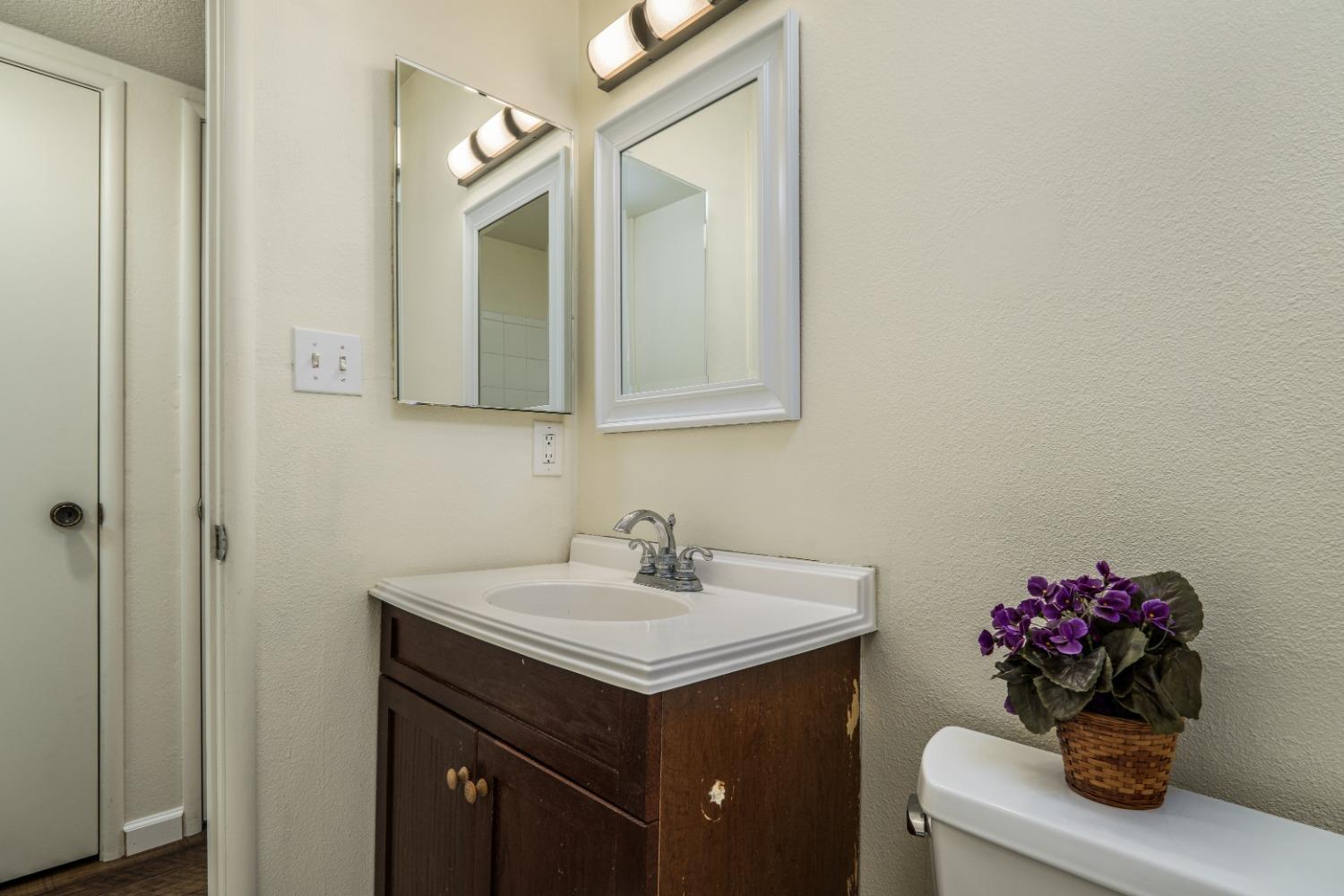 Photo #25: 223081347 Listing: Photo #25