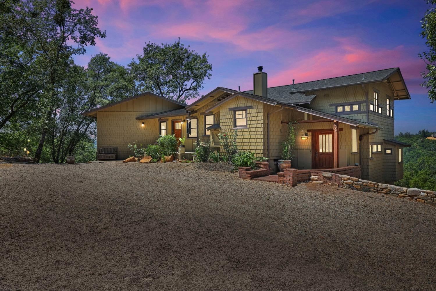 Photo of 16255 Valley Bottom Rd in Sutter Creek, CA