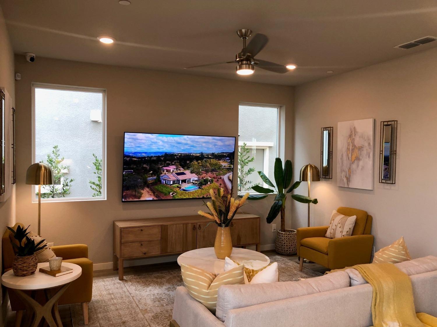 Photo of 12057 Agen Cir in Rancho Cordova, CA