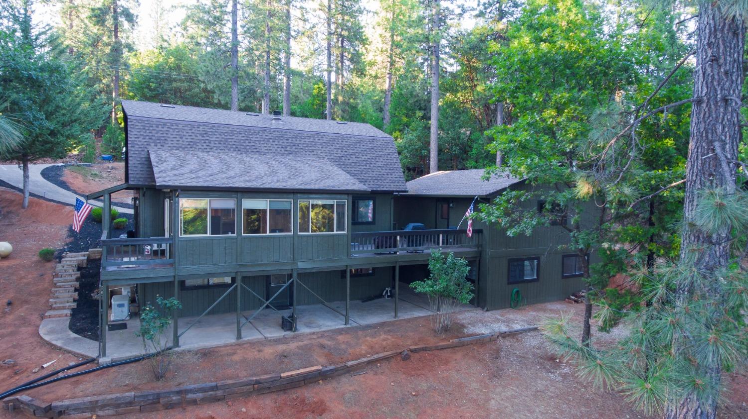 Photo of 17525 Canyon View Ct in Pioneer, CA