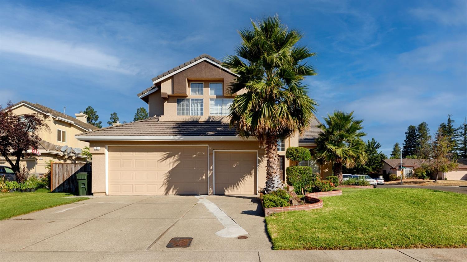Photo of 2 Lorton Ct in Sacramento, CA