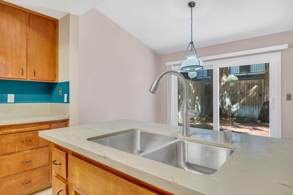 Photo #19: 223082974 Listing: Photo #19