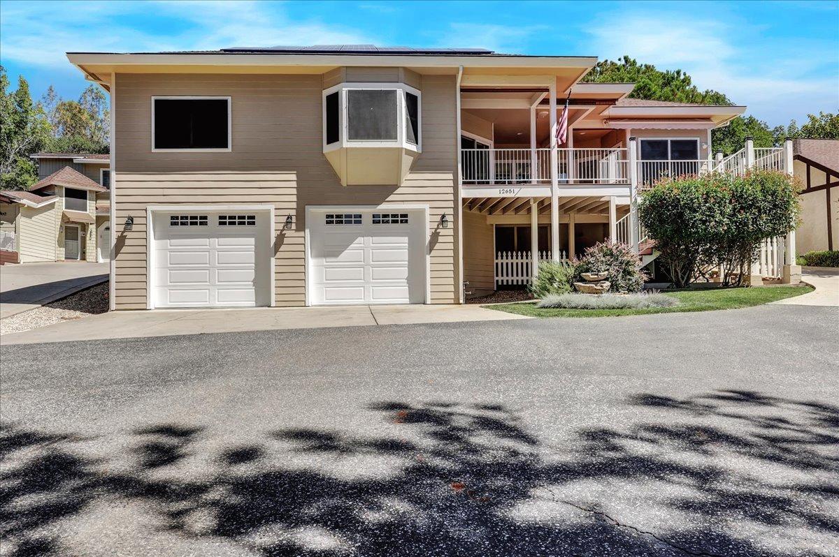 Photo of 12651 Ridgecrest Pl in Penn Valley, CA