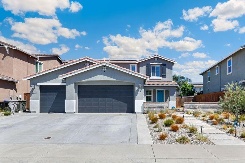 Photo of 9543 Bryan Hall Wy in Elk Grove, CA