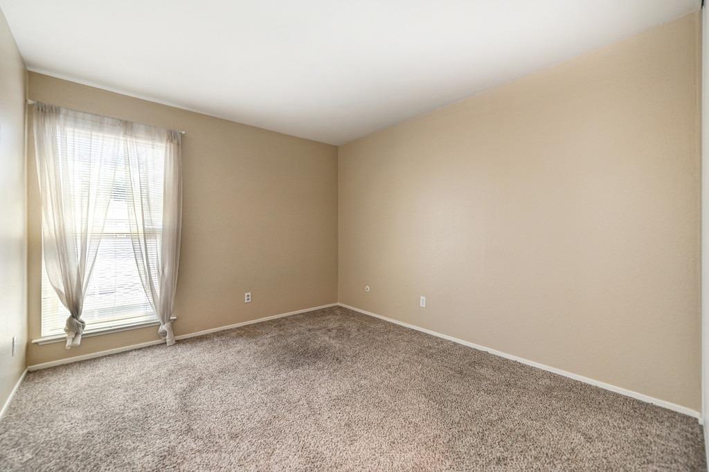 Photo #20: 223066143 Listing: Photo #20