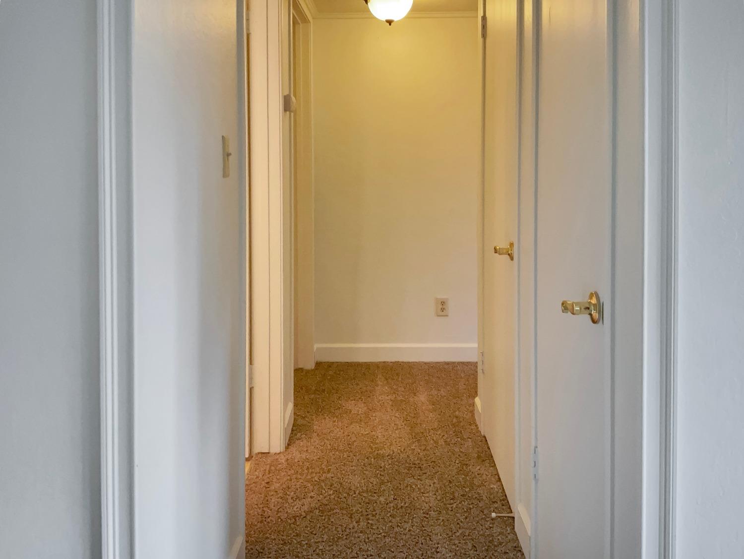 Photo #16: 223083980 Listing: Photo #16