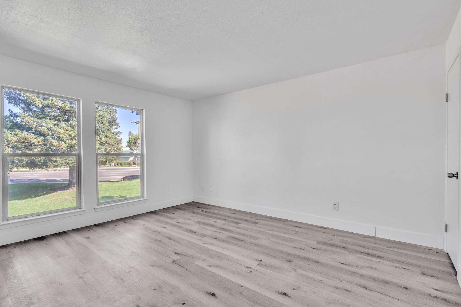 Photo #21: 223083886 Listing: Photo #21