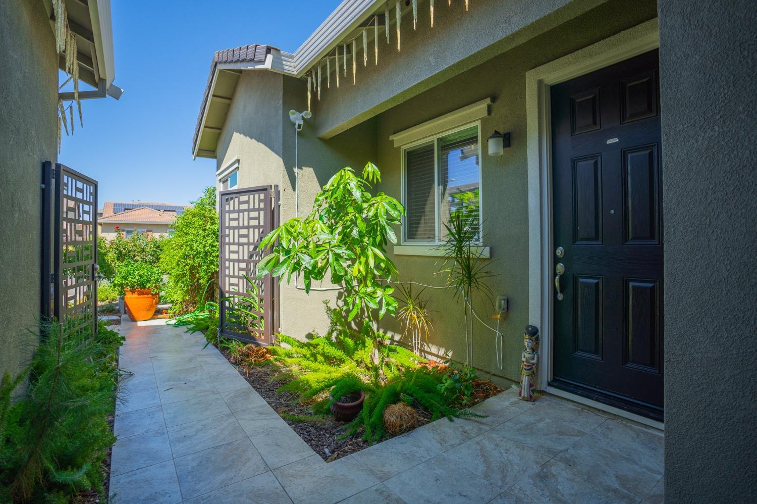 Faxon Drive, Atwater, California image 10
