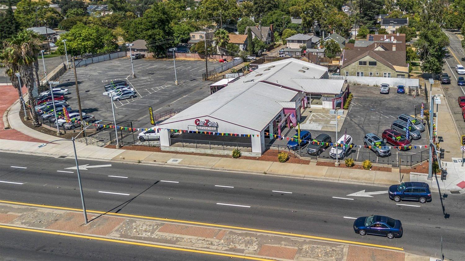 Photo of 805 10th St in Marysville, CA