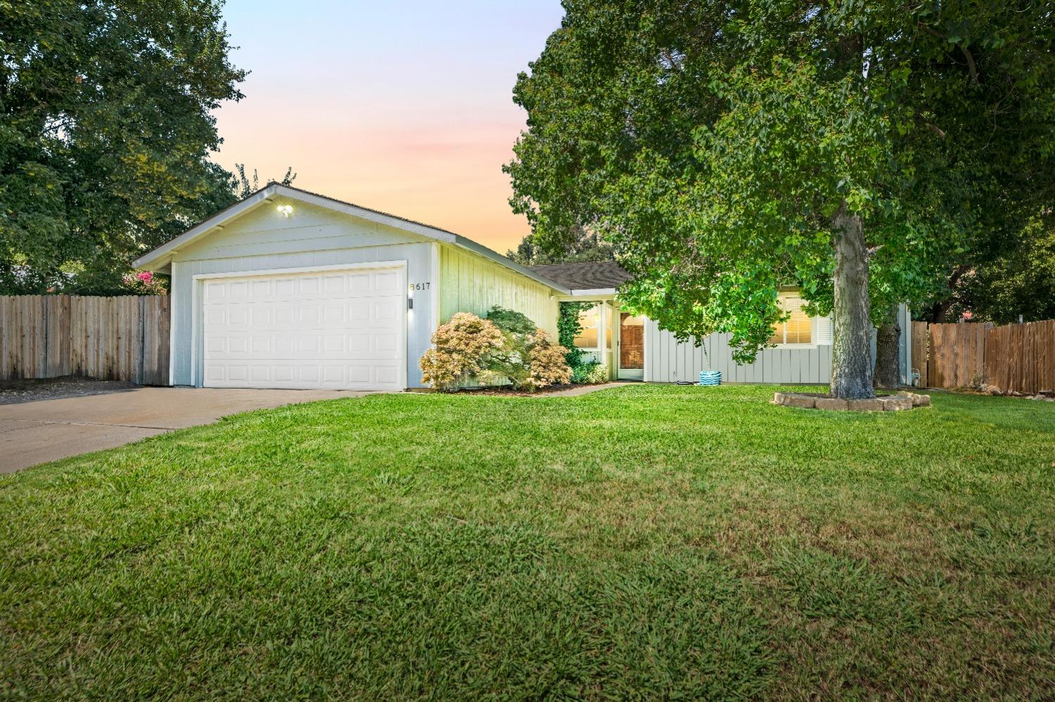 Photo of 8617 El Sobrante Wy in Orangevale, CA