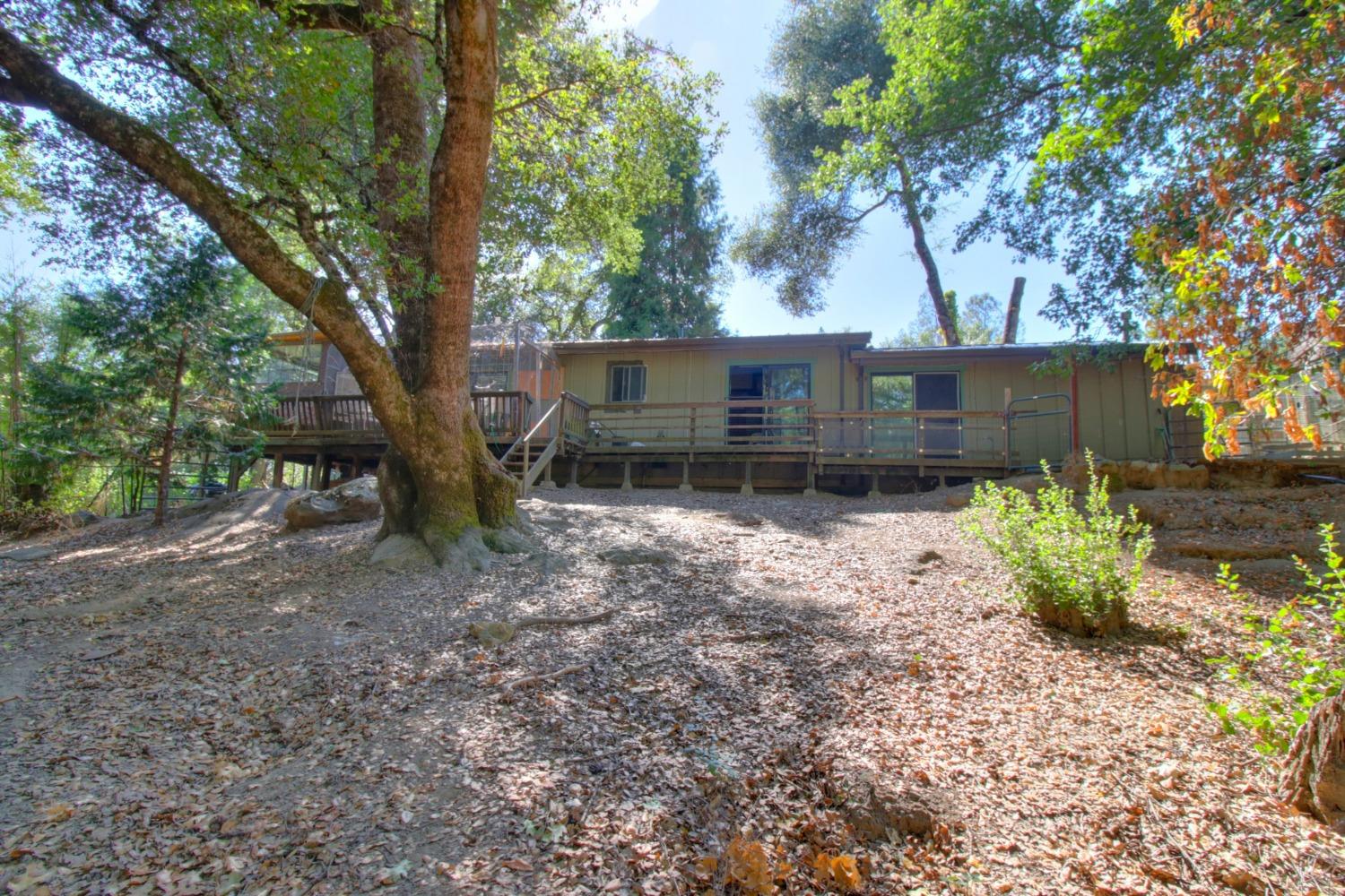 Photo of 3477 Squire Ln in Placerville, CA