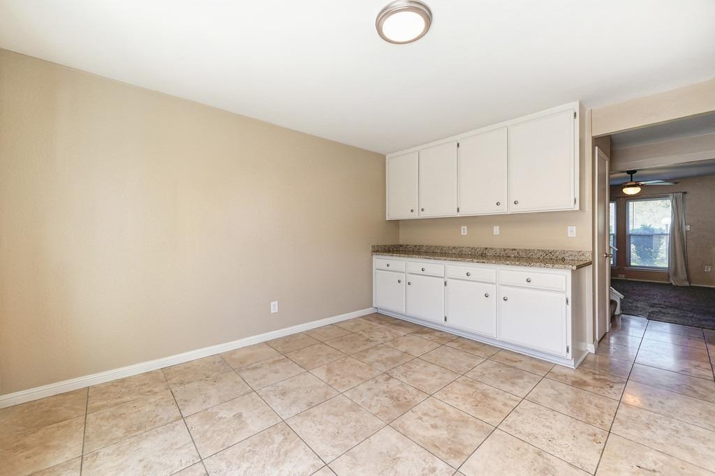 Photo #15: 223066143 Listing: Photo #15