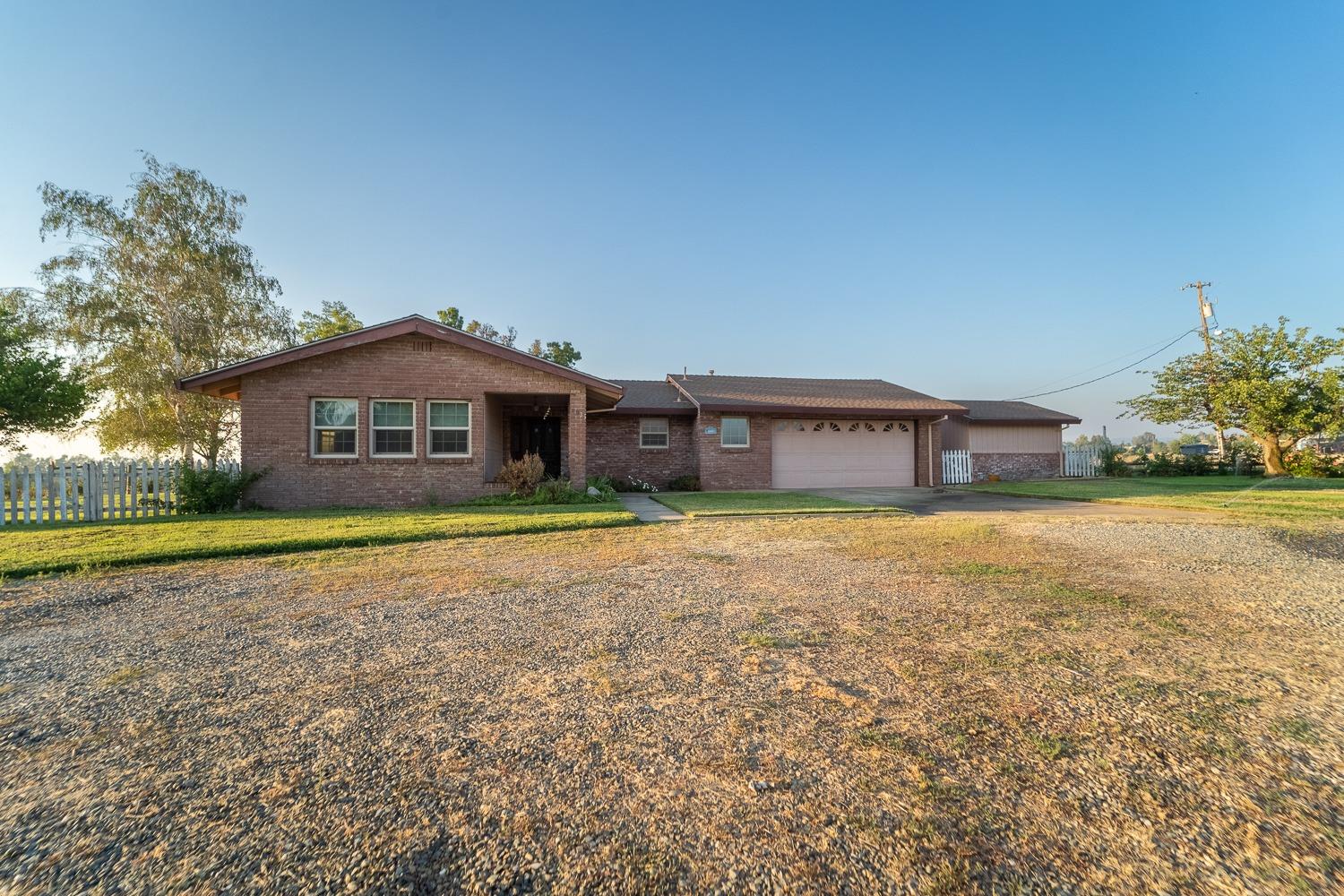 Las Quintas Way, Marysville, California image 1