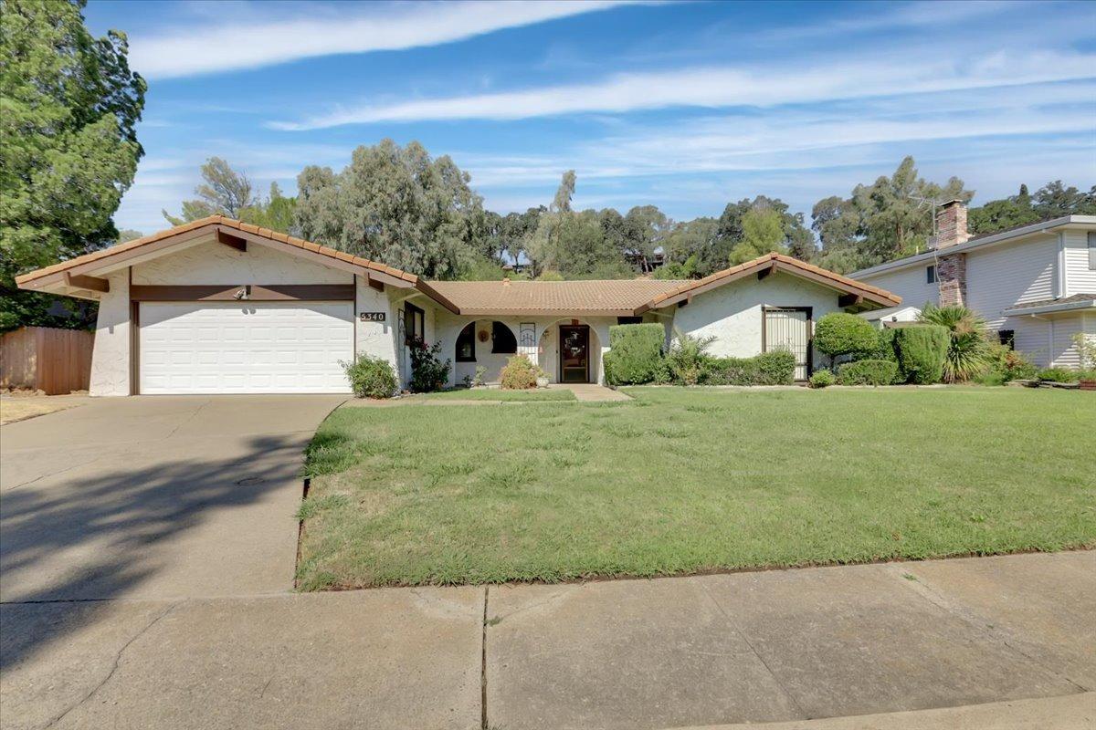 Photo of 5340 Paragon St in Rocklin, CA