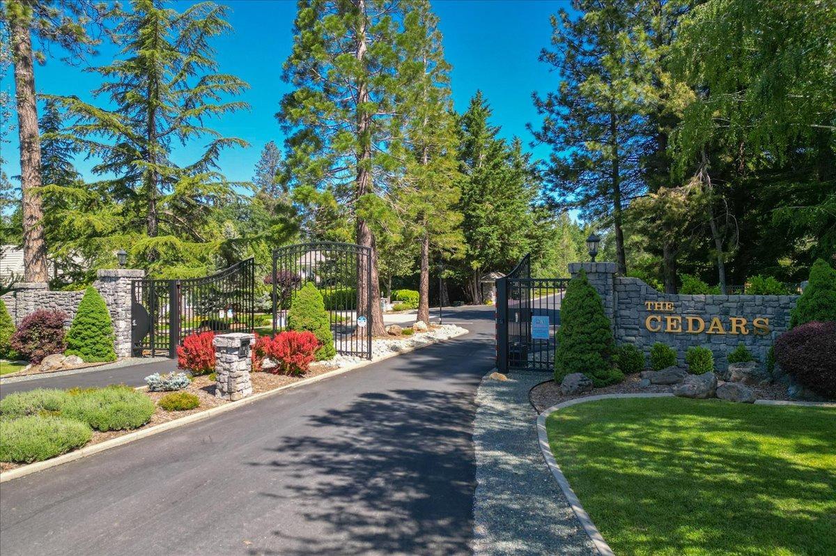 Photo of 13029 Somerset Dr in Grass Valley, CA