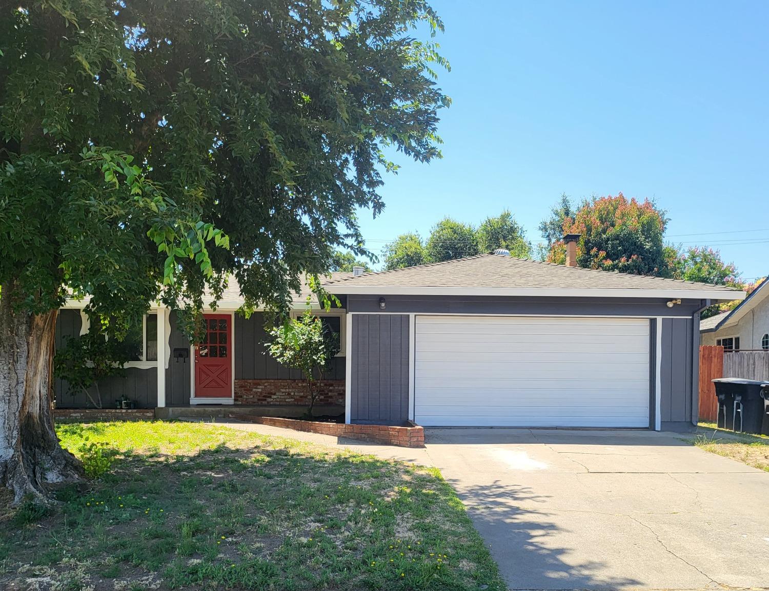 Photo of 6330 Cheltenham Wy in Citrus Heights, CA