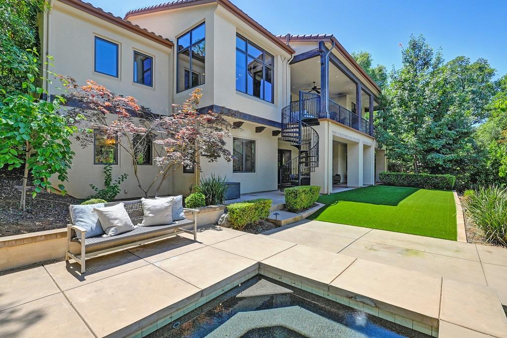 Mondrian Court, El Dorado Hills, California image 43