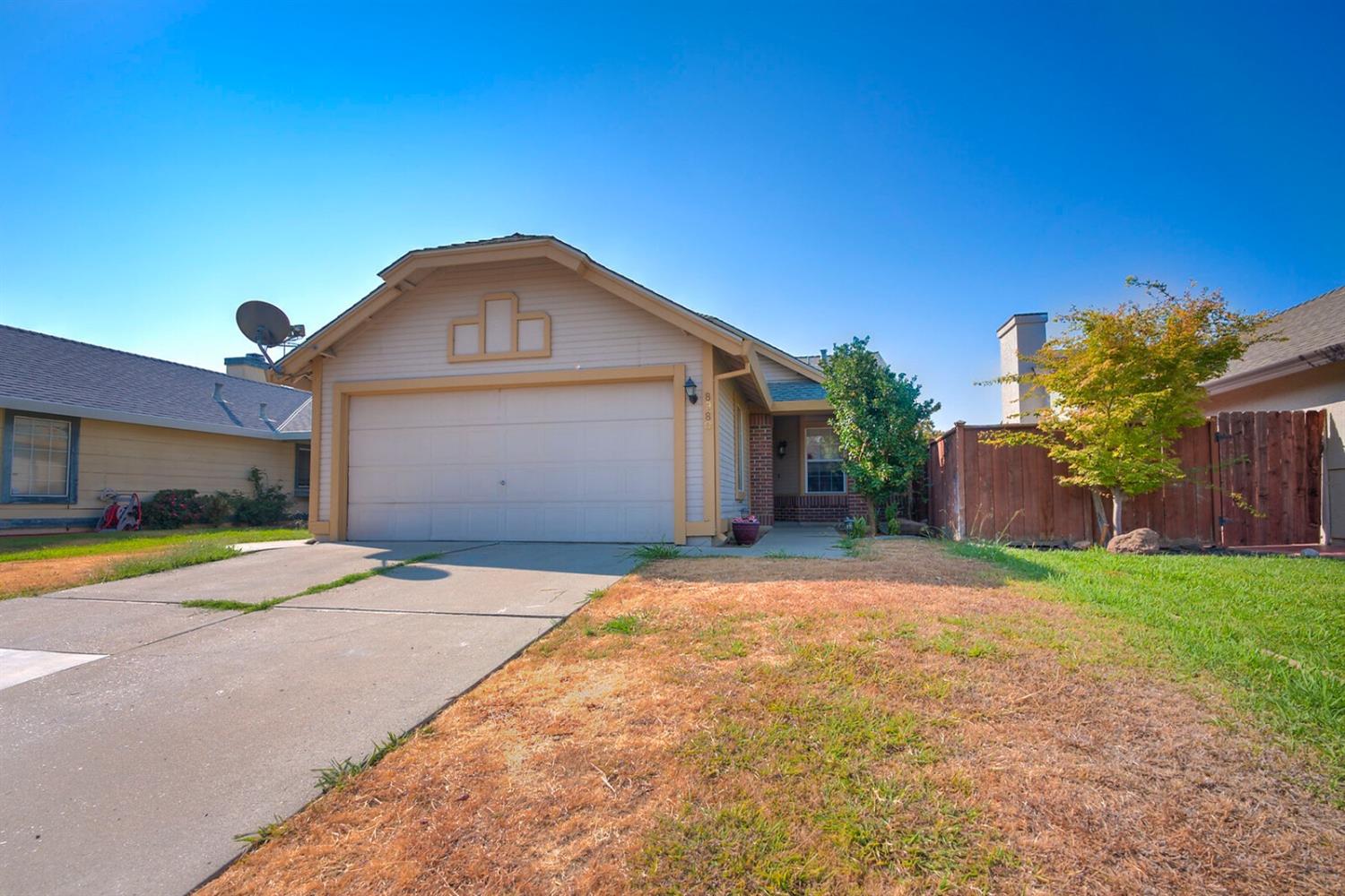 Photo of 8980 Flinton Ct in Sacramento, CA