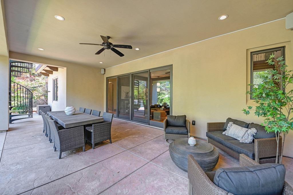 Mondrian Court, El Dorado Hills, California image 41